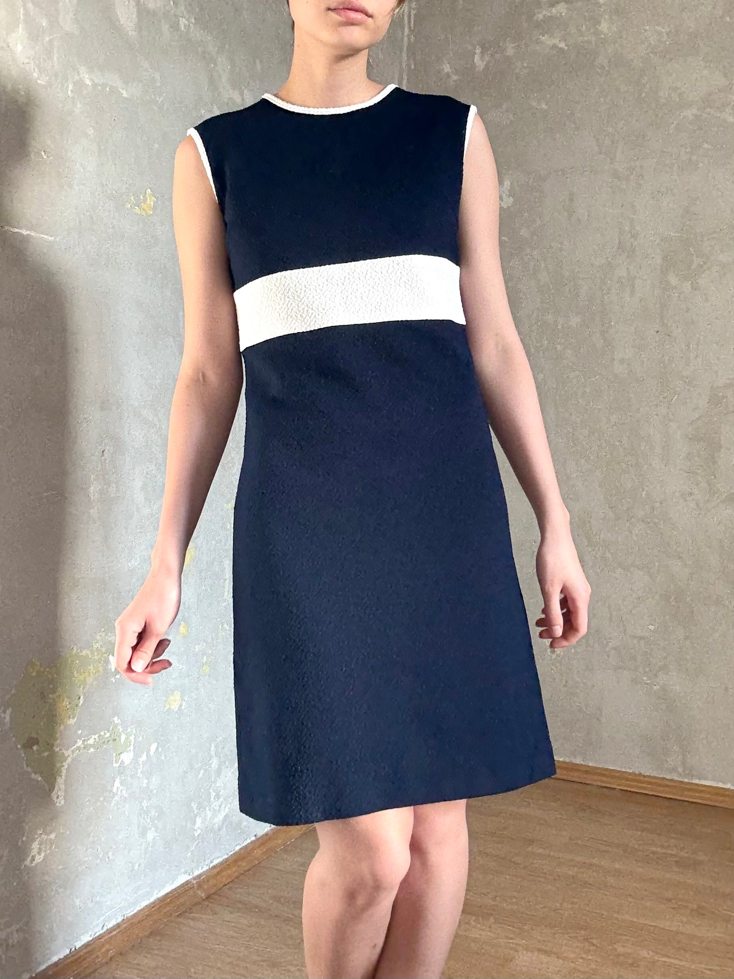 vintage 60s mod marine navy blue & white sleeveless mini dress