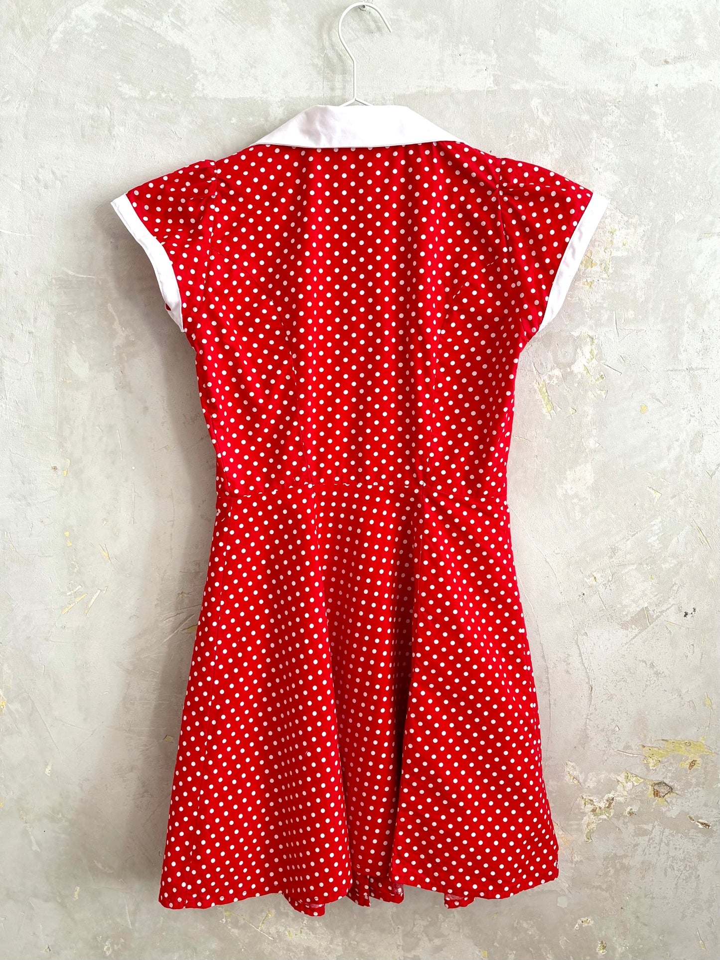 vintage 70s mod polka dot red & white short sleeve collared button down cotton summer mini dress